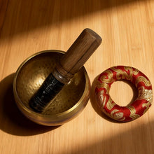 Bol chantant avec maillet et coussin